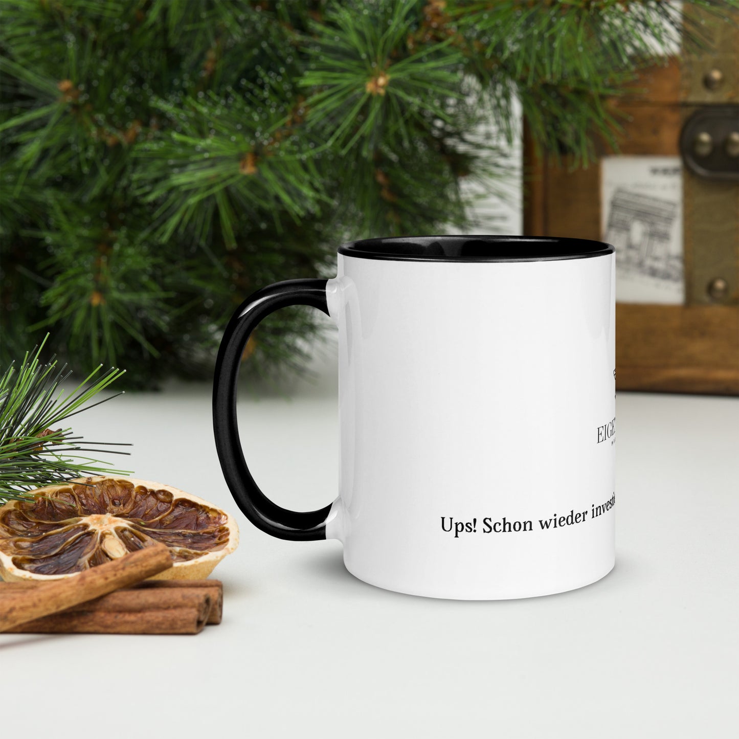 Tasse mit farbiger Innenseite „Oops! Schon wieder investiert – weil Erfolg kein Zufall ist!“