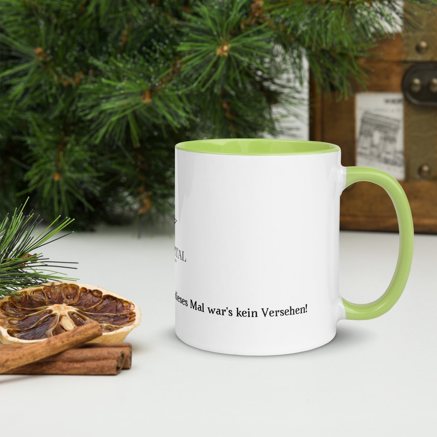 Tasse mit farbiger Innenseite „Hopla, schon wieder investiert – und diesmal war's kein Versehen!“