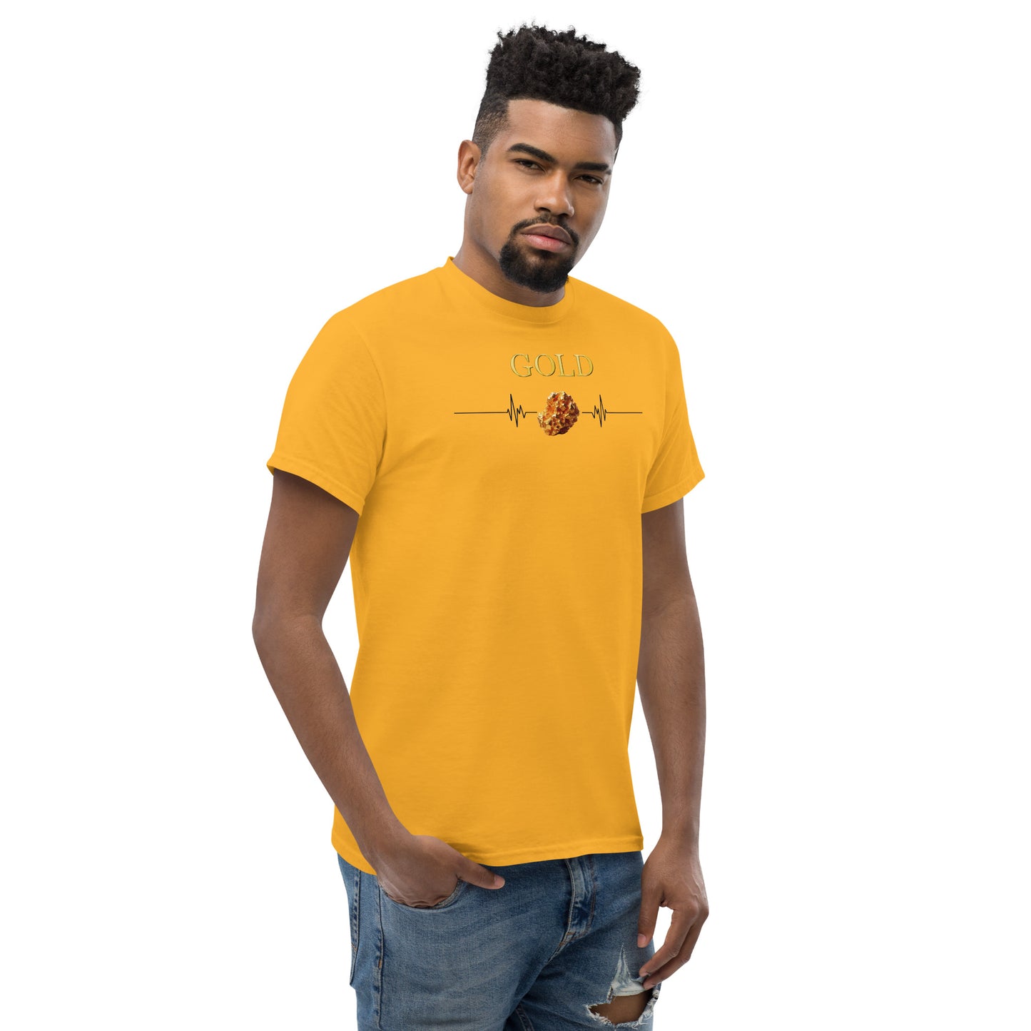 "Eleganz in Gold: Unser klassisches Herren-T-Shirt mit Gold Logo - Ein zeitloses Statement für den modernen Gentleman!"