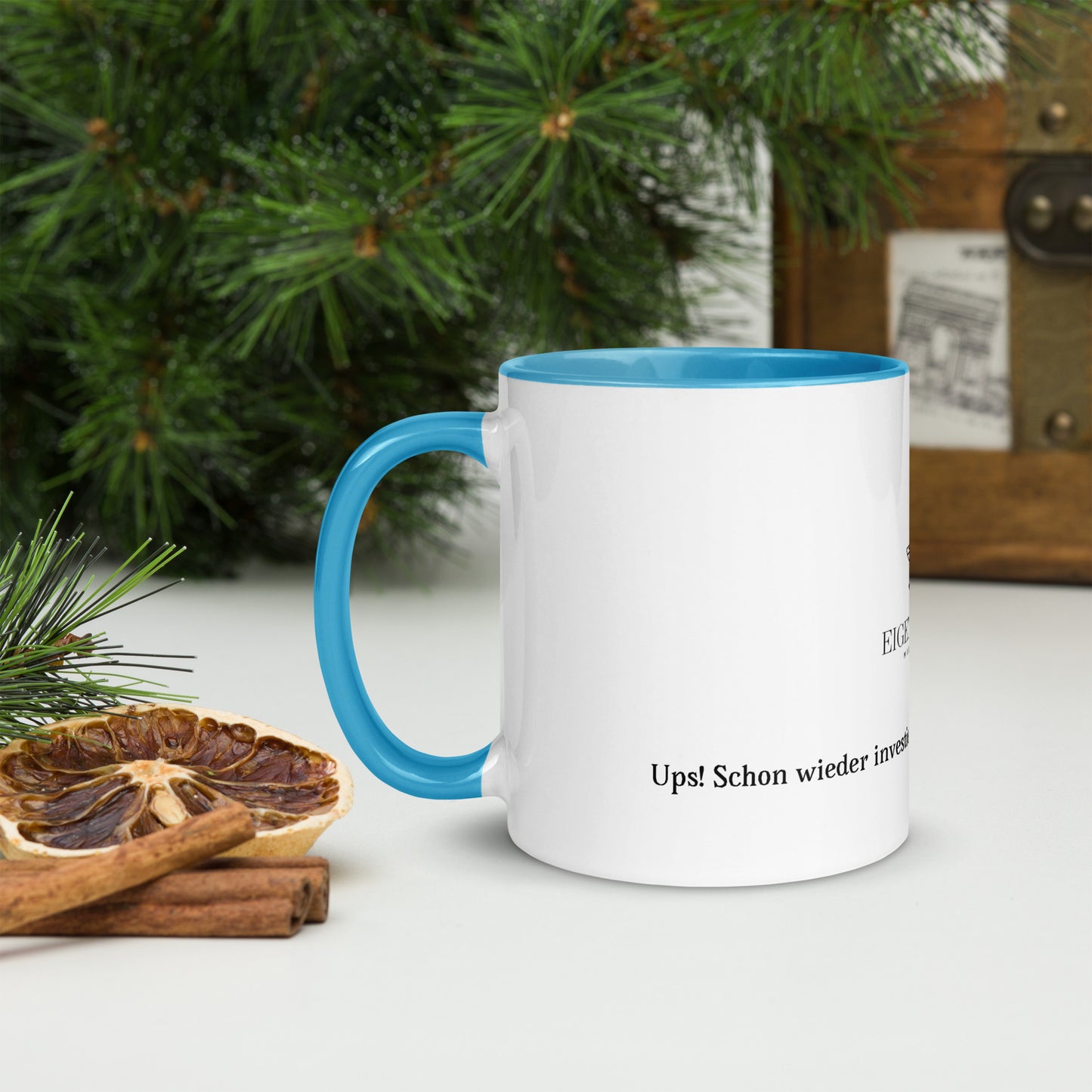 Tasse mit farbiger Innenseite „Oops! Schon wieder investiert – weil Erfolg kein Zufall ist!“