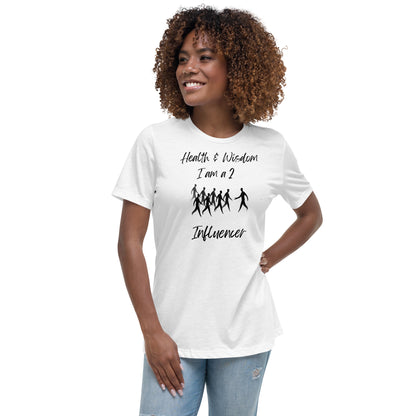 "Stilvoll und inspirierend: Lockeres Damen-T-Shirt mit Wealth & Wisdom Logo - Dein Fashion-Statement für Erfolg und Weisheit!"